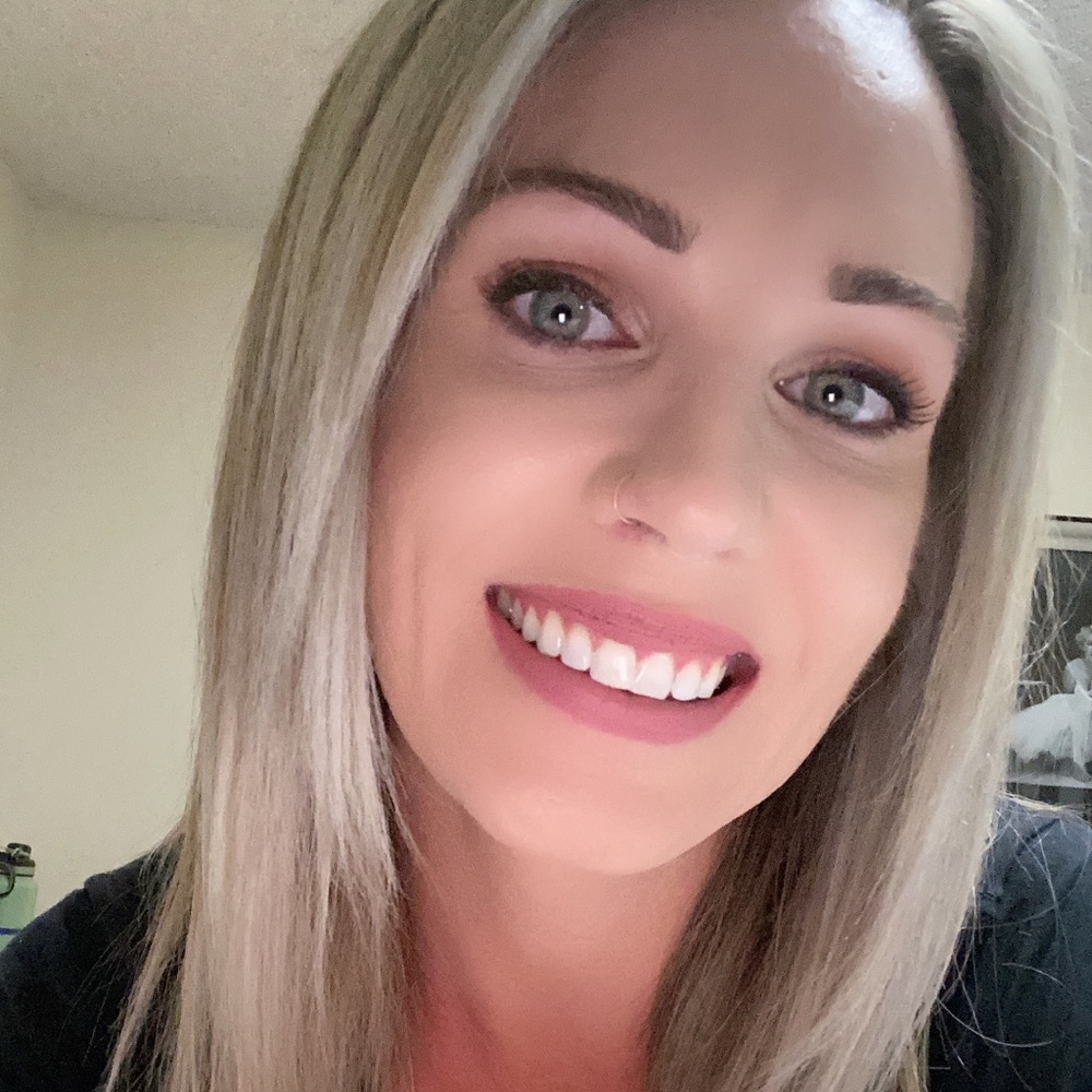 Meet your Posher, Britney